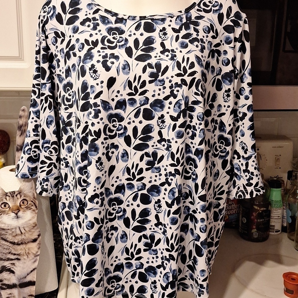 Z women's Ellen Weaver casual stretch 1/2 sleeve plus size top 3X